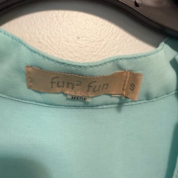Fun2Fun Womens Sheer Light Aqua Blouse S - Picture 4 of 5